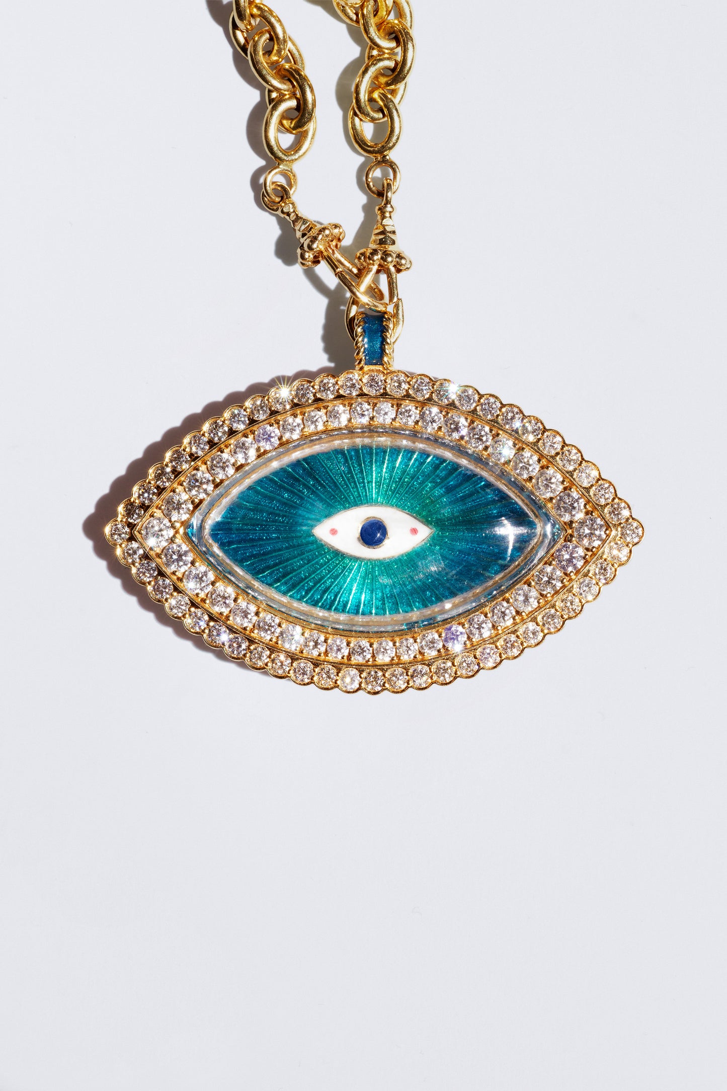 Eye play pendant