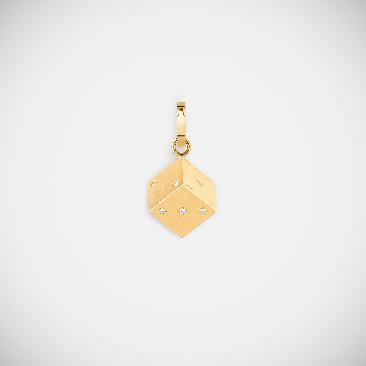 Marie Lichtenberg Staging Charm Dado charm 11mm