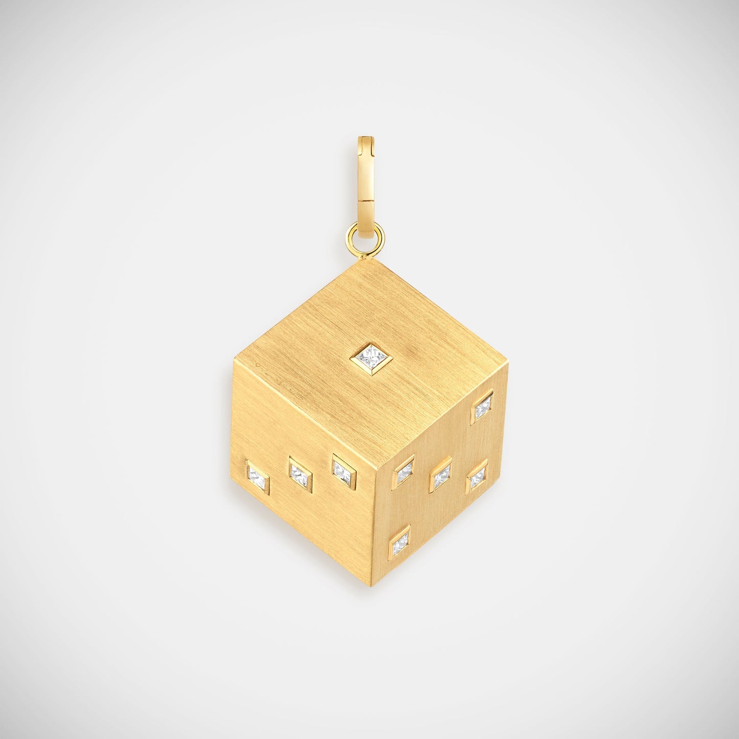 Dado Jumbo charm