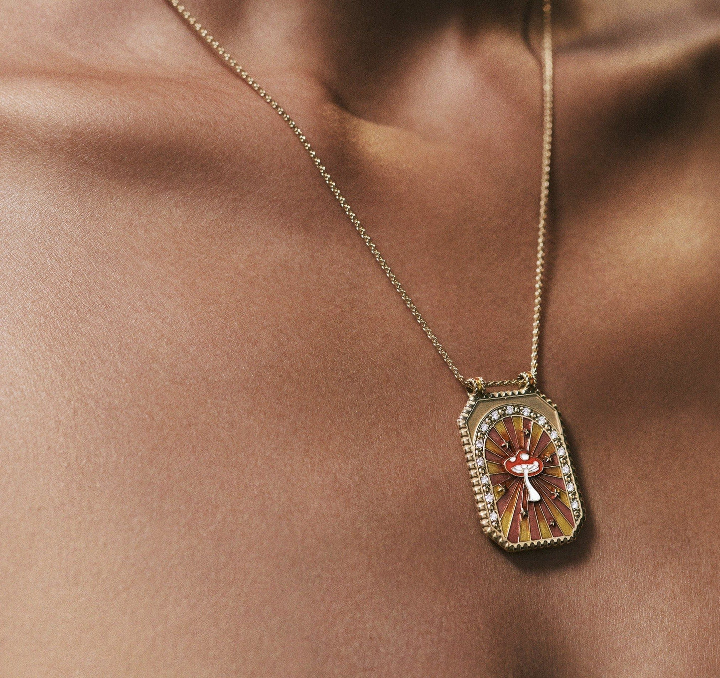 Marie Lichtenberg Staging Scapulaires Pink mushroom scapular