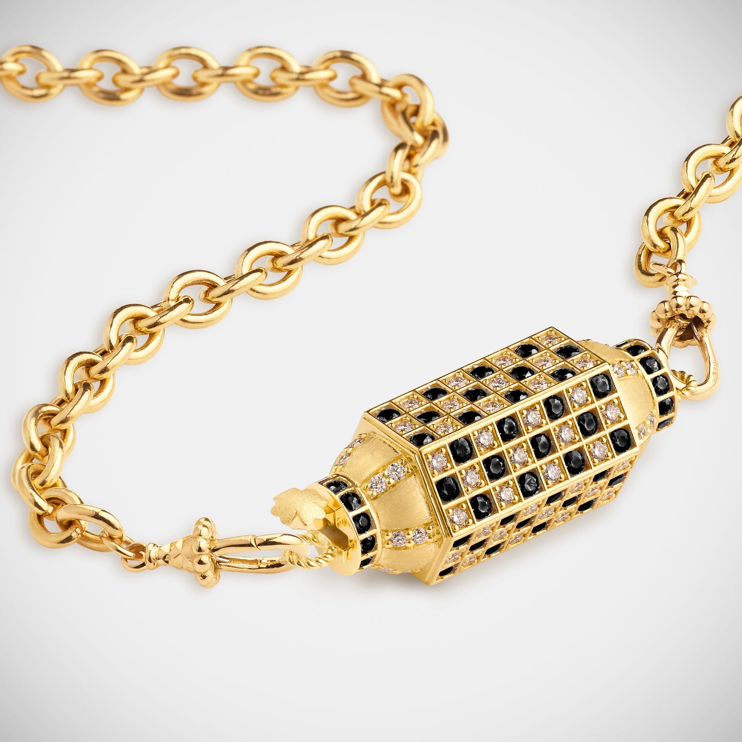 Check Black Diamond Locket on Rosa Classic Chain