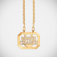 Marie Lichtenberg Staging Scapulaires Bonne Chance scapular