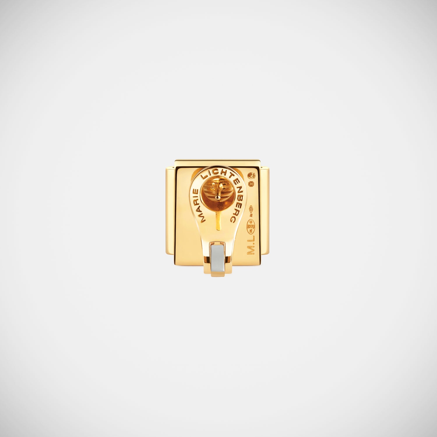 Marie Lichtenberg Staging Earring Buck Earring