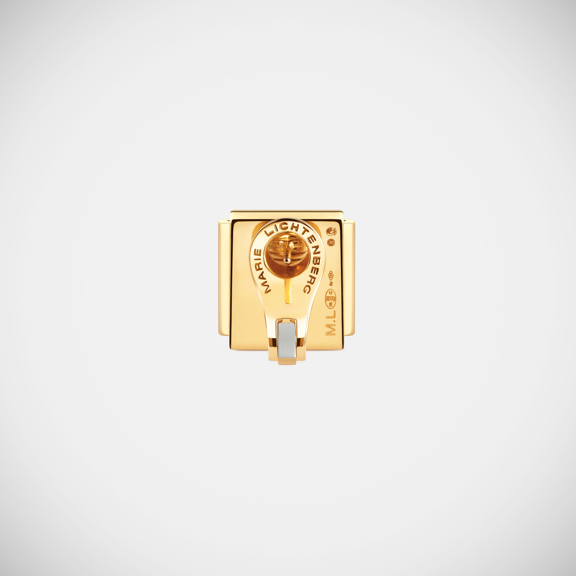 Marie Lichtenberg Staging Earring Buck Earring