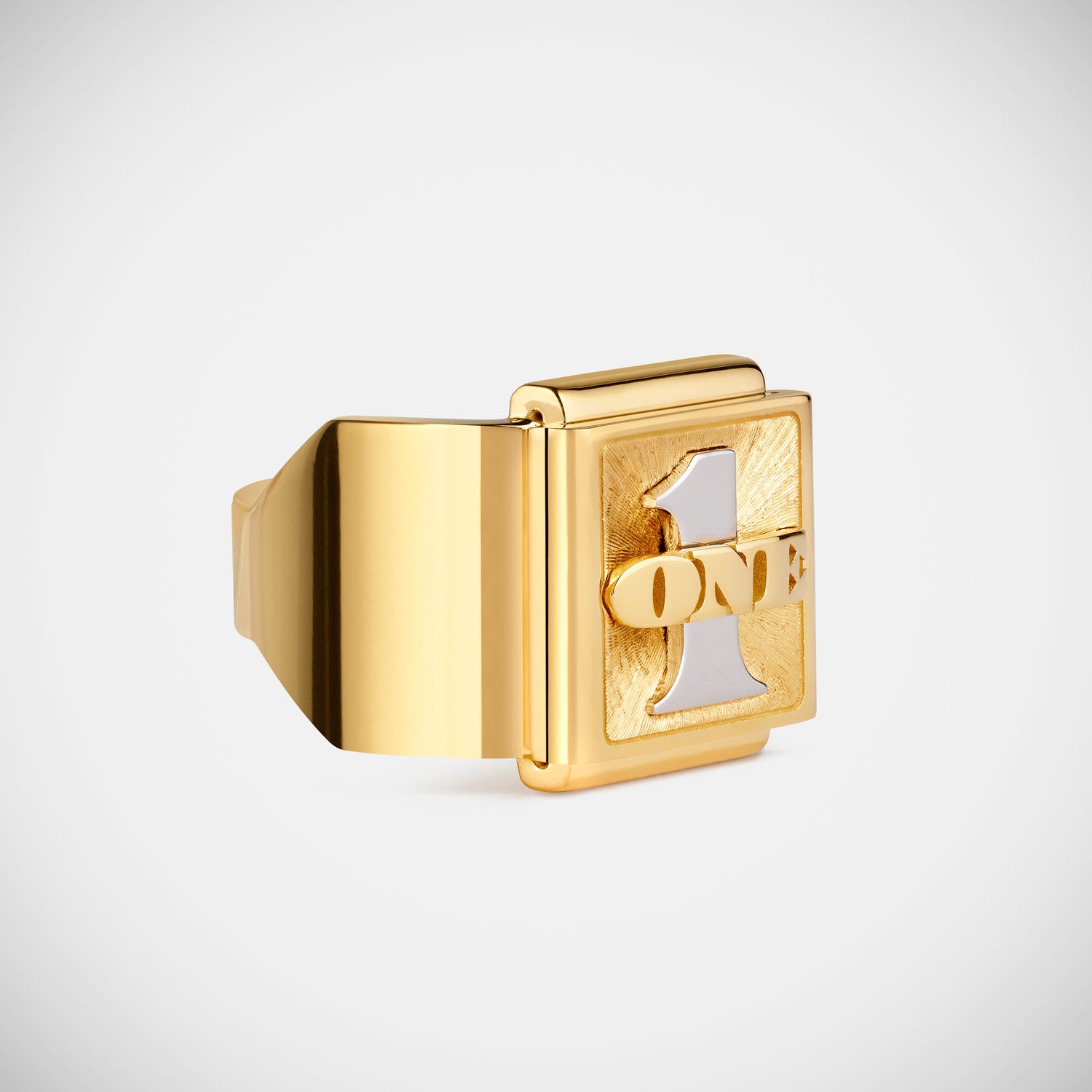 Marie Lichtenberg Staging Ring Buck ring small