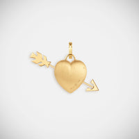 Marie Lichtenberg Staging Charm Coeur percé charm