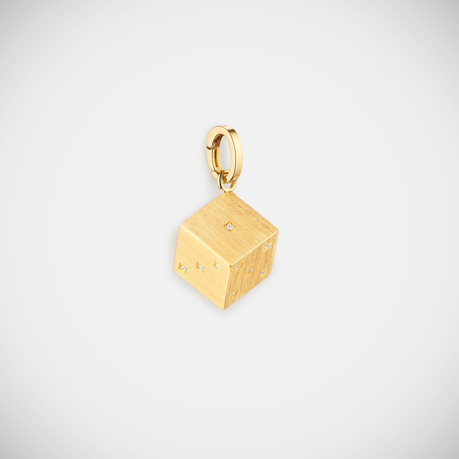 Marie Lichtenberg Staging Charm Dado charm 13mm