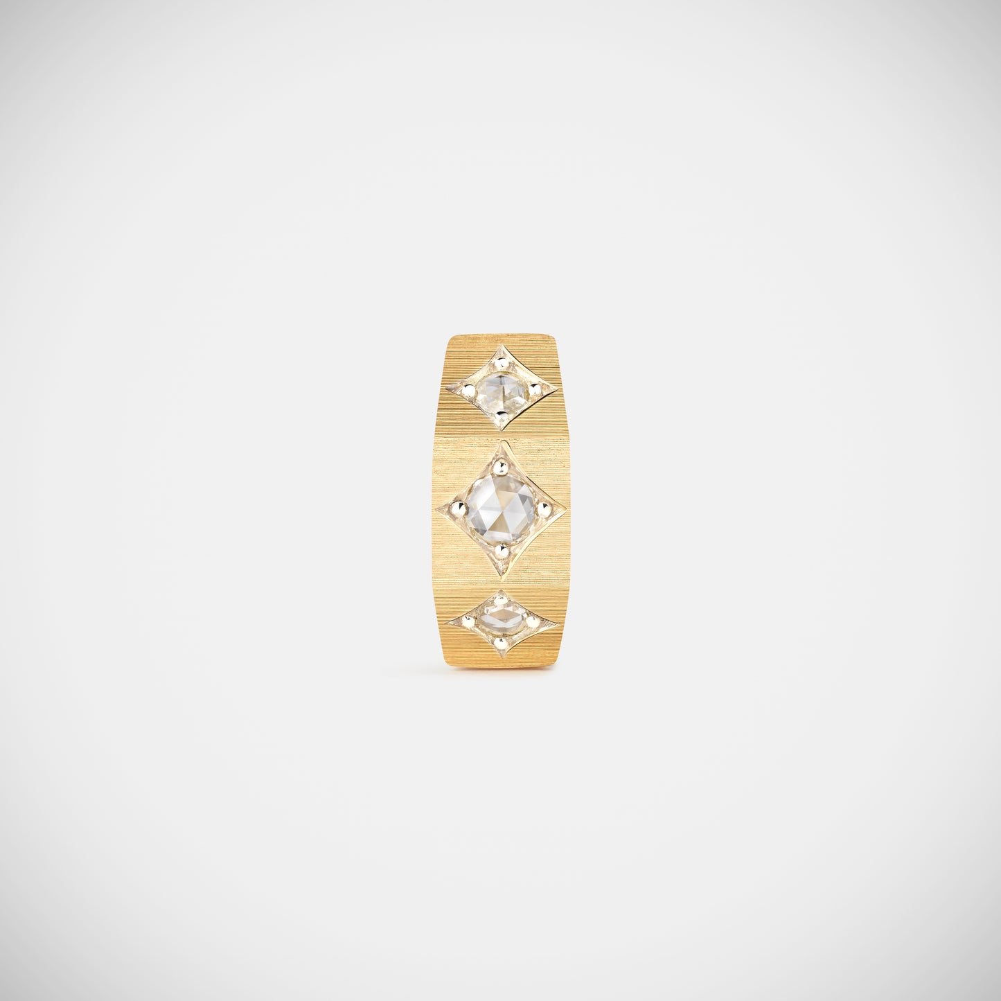 Marie Lichtenberg Staging Earring Ecrou Coco earring Diamonds large