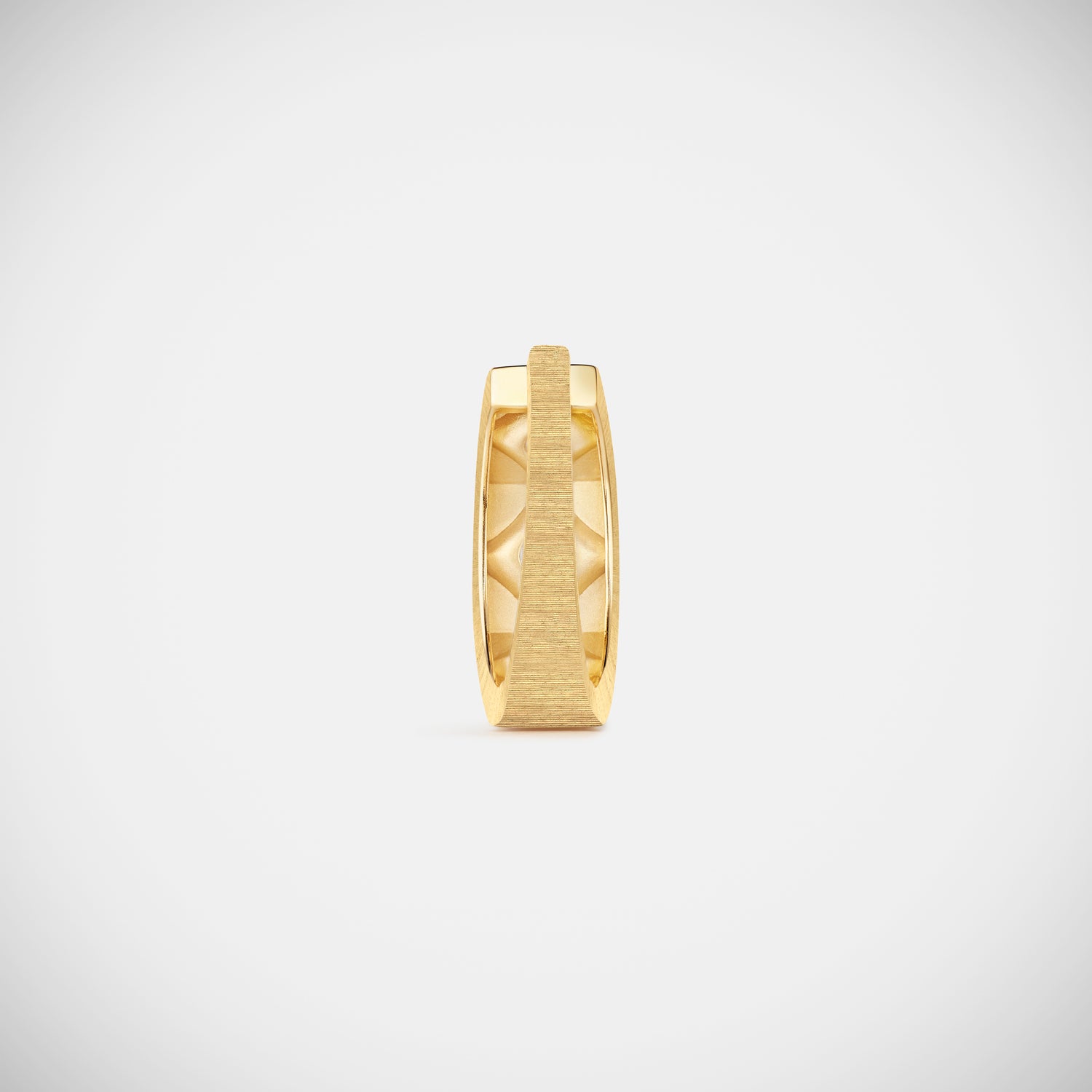 Marie Lichtenberg Staging Earring Ecrou Coco earring Diamonds large