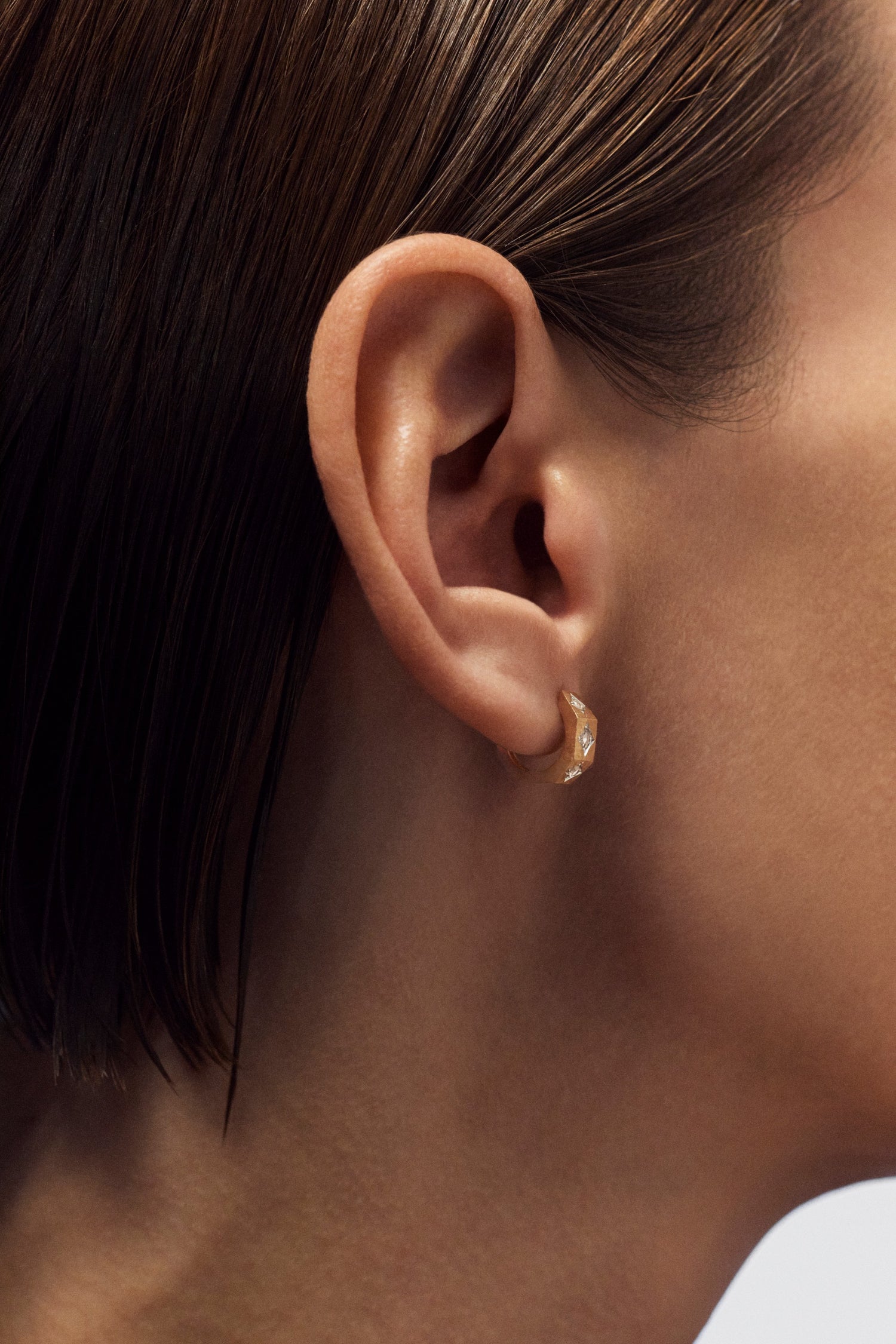 Marie Lichtenberg Staging Earring Ecrou coco earring Diamonds small