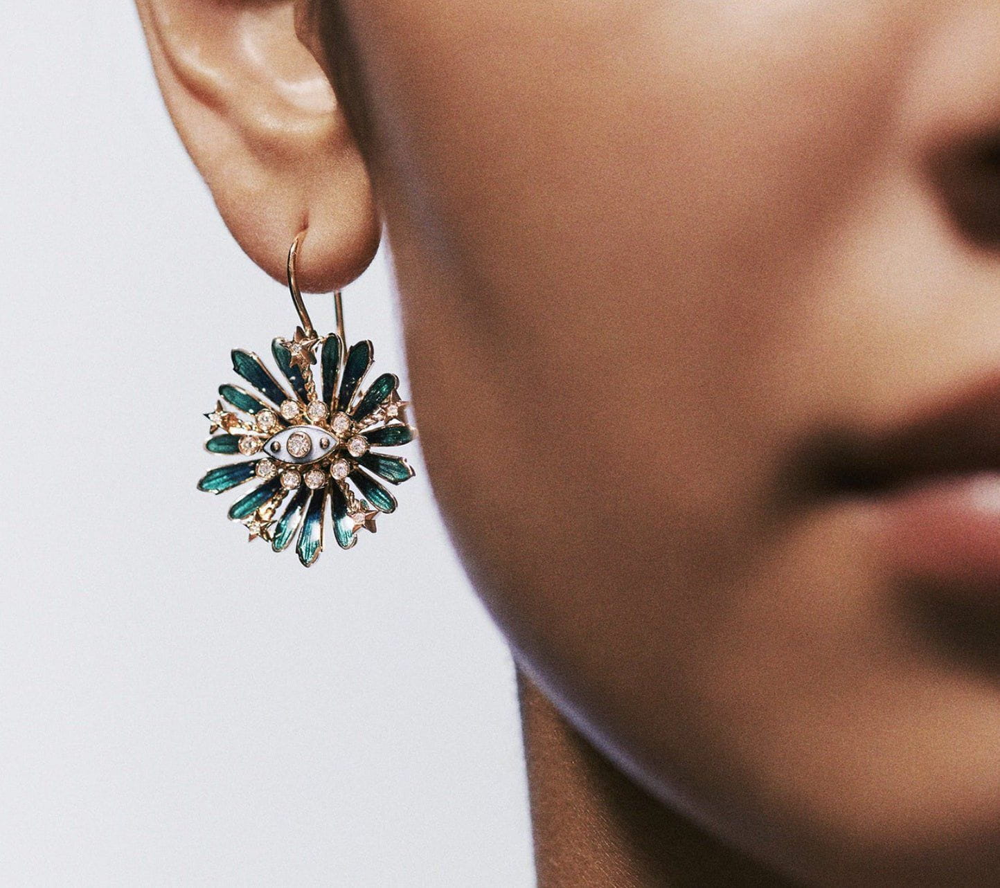 Flower earring blue - Marie Lichtenberg