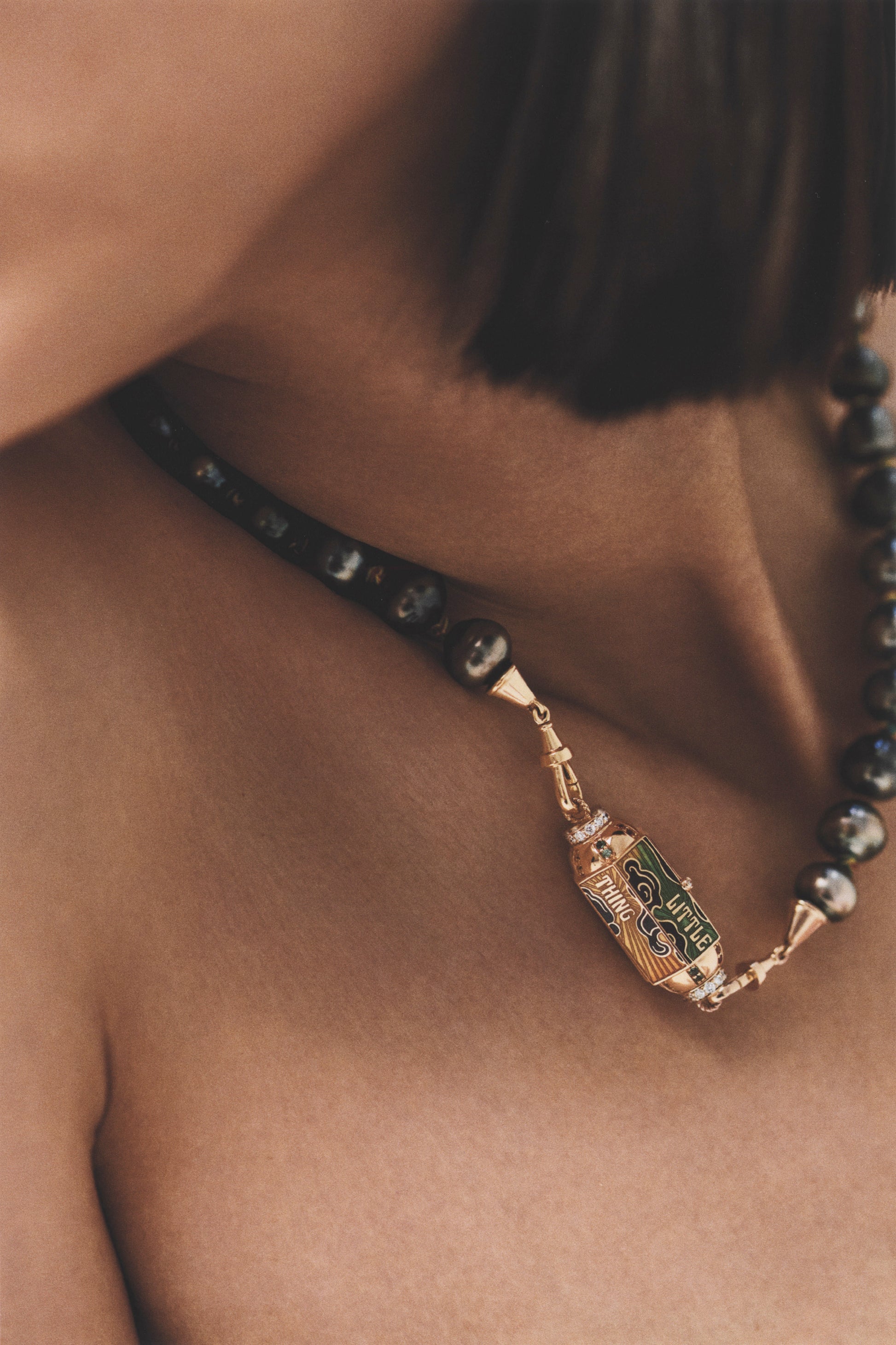 Marie Lichtenberg Staging Link Mauli Tahiti Black Jumbo 42cm