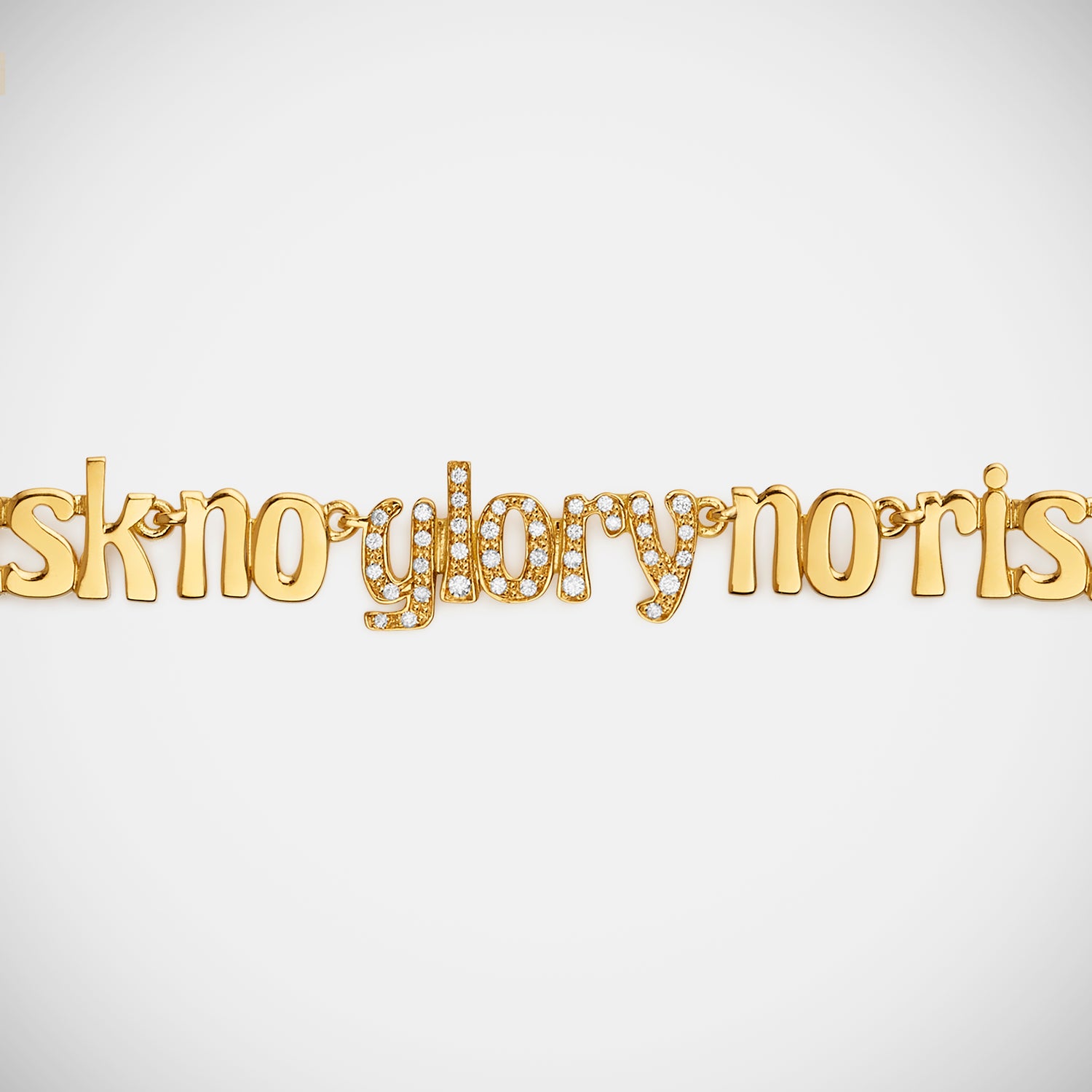 Marie Lichtenberg Staging Chain No risk no glory chain 60cm