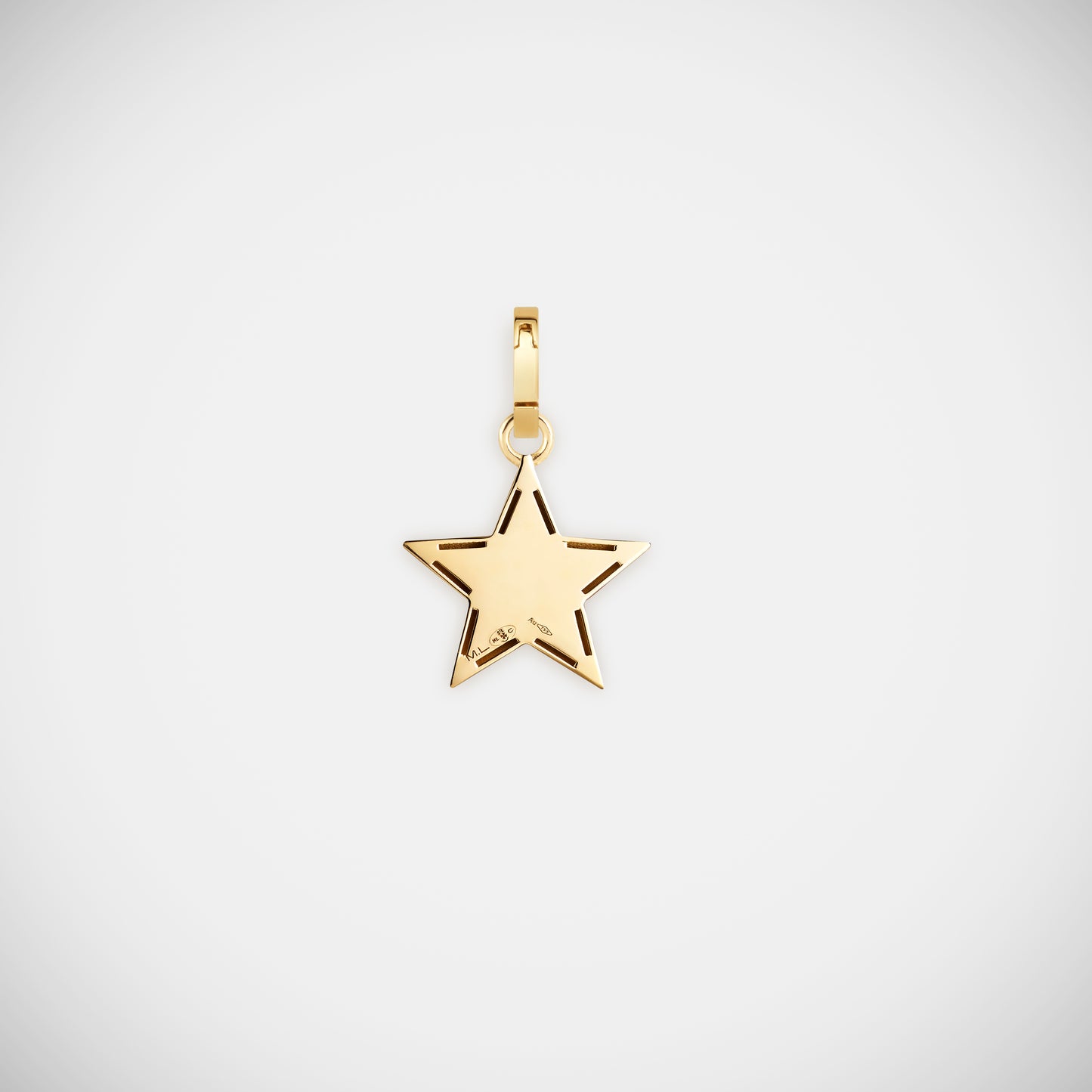 Marie Lichtenberg Staging Pendant Star Charm