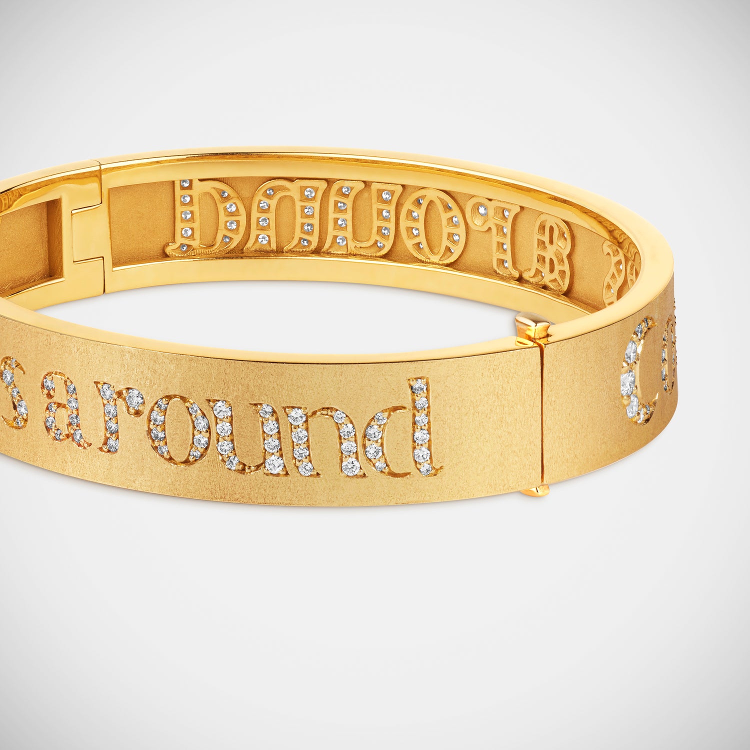 Marie Lichtenberg Staging Bracelet What goes around comes around Bracelet