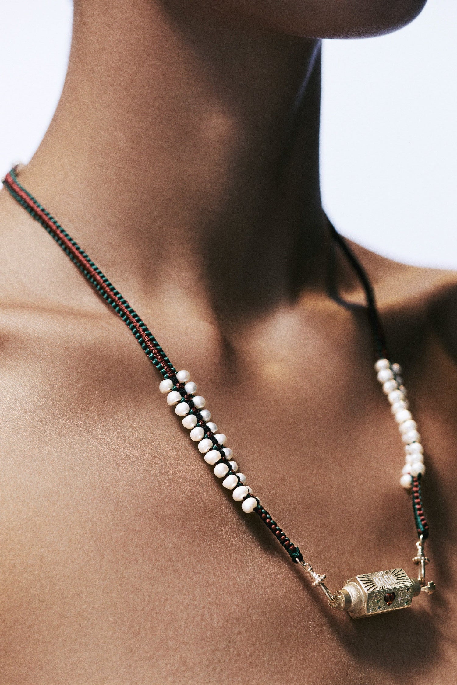 Marie Lichtenberg Staging Link Ica burgundy 50cm